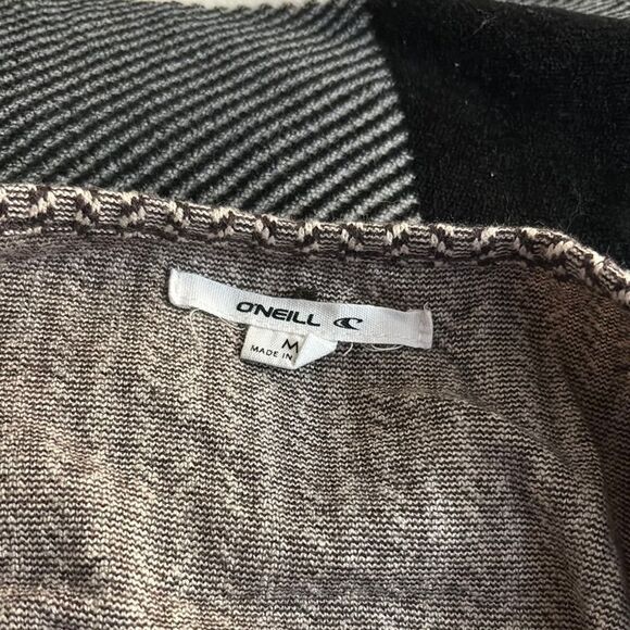 Juniors O’Neill Brown and White Knit Halter Top - Picture 3 of 3